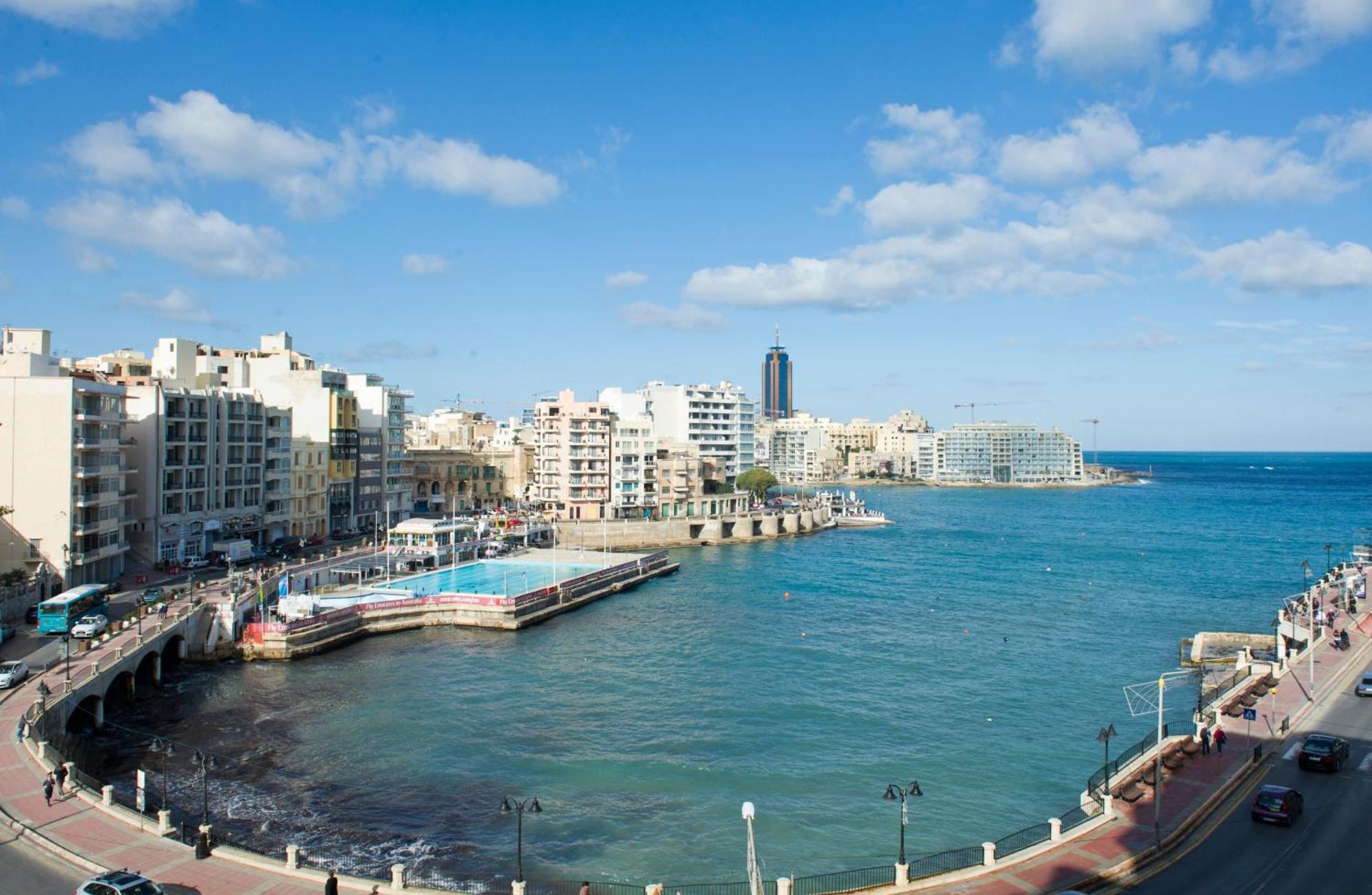 Maltese Balcony Apartment Saint Julian's Exterior photo